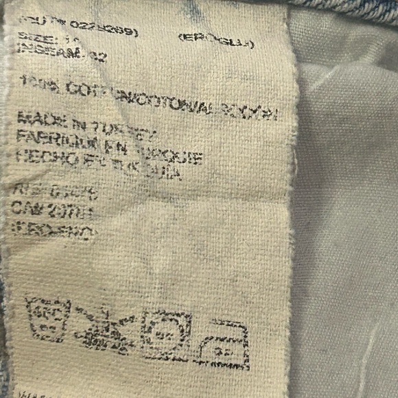 Vintage Tommy Hilfiger Jeans Women’s Size 17x32 Light Wash - Picture 6 of 10